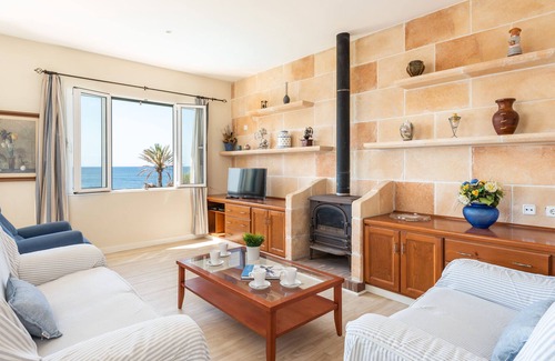 Cala'n Bosch Ski Chalet | VILLA JUANEDA !! WITH IDEAL POOL FOR FAMILIES VERY CLOSE TO THE SEA