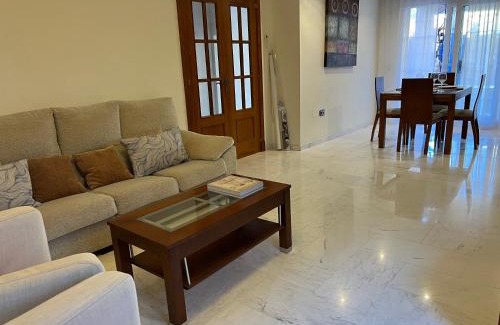 Torremolinos House | Villa Juani in Playa Los Alamos