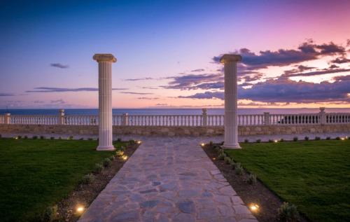 Ferma Villa | Villa Kastello Kalliste, Wine Dark Sea Villas