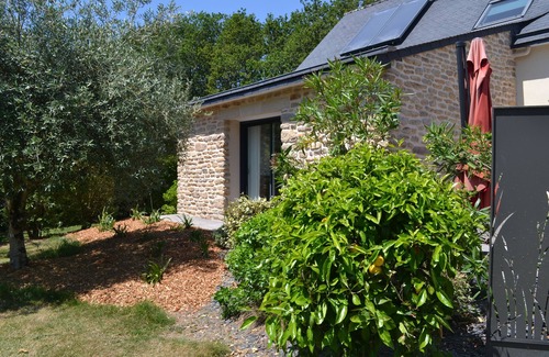 Fouesnant Villa | Villa Kerbader 2-4 Personnes Avec spa
