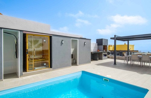 Caleta de Fuste Villa | Villa Krystele - Three Bedroom Villa, Sleeps 6