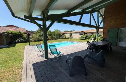 Saint-Julien-en-Born House | Villa landaise à 9km de l'Océan