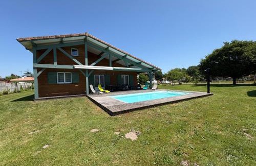 Saint-Julien-en-Born House | Villa landaise à 9km de l'Océan
