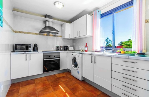 Caleta de Fuste Villa | Villa Laurita - Three Bedroom Villa, Sleeps 6