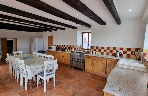 Mainzac Villa | Villa Le Breuil – Family-friendly villa with pool and views in the Charente