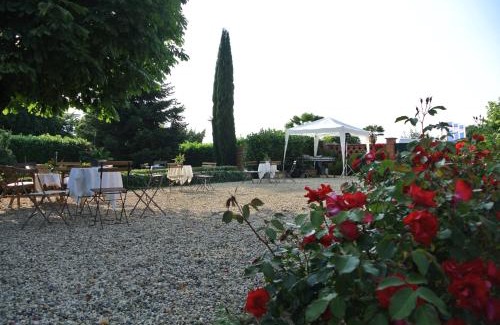Cavour Bed & Breakfast | VILLA LE ROSE