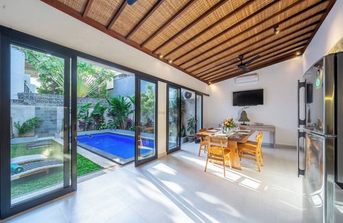 North Legian Villa | Villa Lebah Tranquil Paradise of 3 bedroom Heart of Seminyak