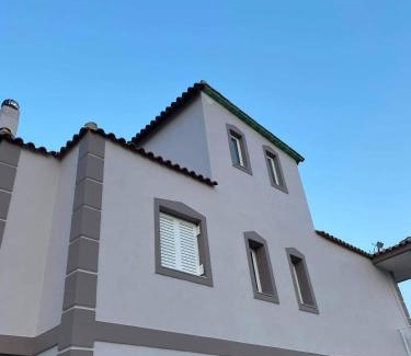 Delvine House | Villa Lediana
