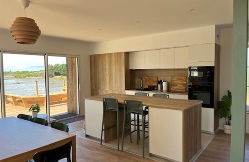 Carnac House | Villa Lee-Wen