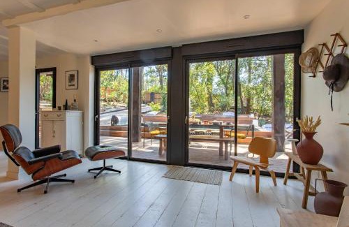 Piraillan Villa | Villa Les Pins Agalis with swimming pool