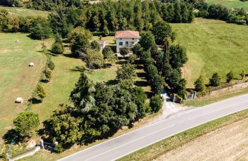 Scarperia e San Piero Villa | Villa Liberty Mugello - Affitti Brevi Italia