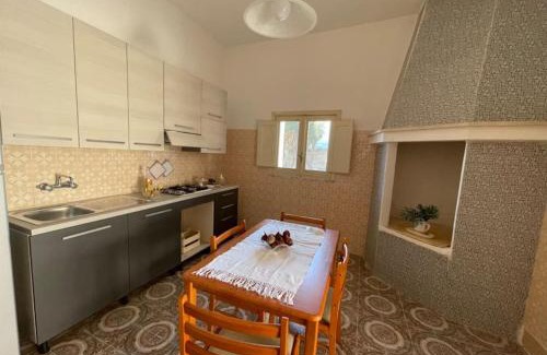 Posto Rosso House | Villa Lina