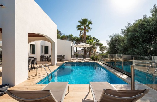 Binibequer Vell Villa | Villa Los Remos by Escape Home