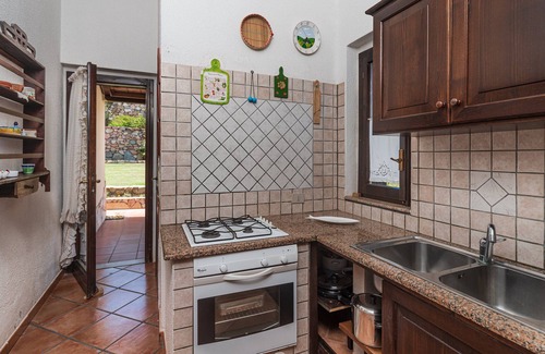 Costa Rei Villa | Villa 'Lucia' with Private Terrace, Wi-Fi and Air Conditioning