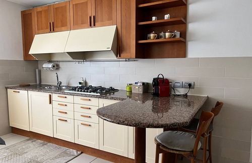 Poggio dei Pini House | Villa Luigi Poggio dei Pini: villa accommodation with parking