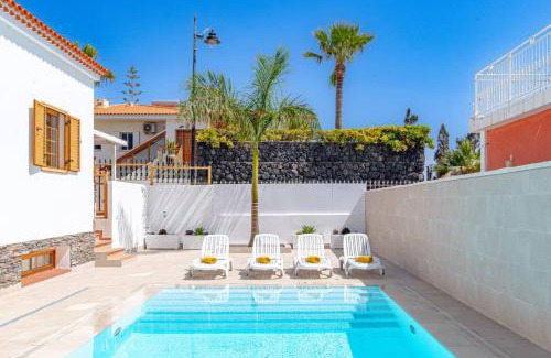 Santiago del Teide Villa | Villa Luna With Heated Pool