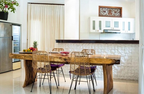 Cepaka House | VILLA LUSIA RUMAH JOJO