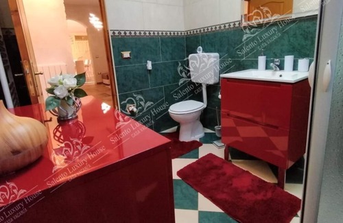 Parabita Villa | Villa "Luxury 21" with Private Pool, Private Garden & Wi-Fi