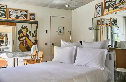 Necker Hotel | Villa M