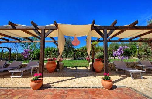 Noto Villa | Villa Maddalena by PosarelliVillas
