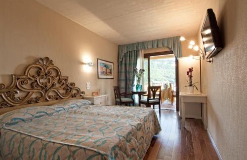 Garda Hotel | Villa Madrina Lovely and Dynamic Hotel
