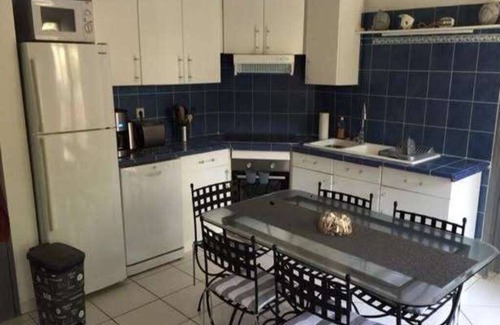 Le Barcares Villa | Villa 'Maison Caraïbes' with Private Terrace, Wi-Fi and Air Conditioning