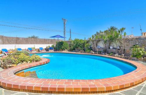 Les Palmeres Villa | Villa Maite by Villa Plus