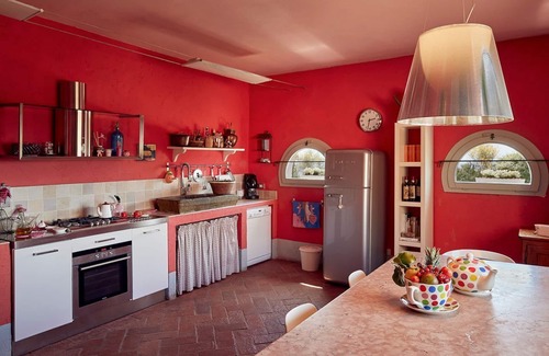 Montelupo Fiorentino Villa | Villa Majolica & Villa Bobolino