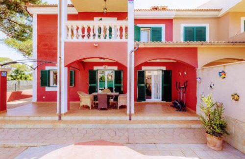 Tolleric House | Villa Malena