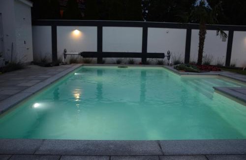 Novi Beograd Villa | Villa Marbella