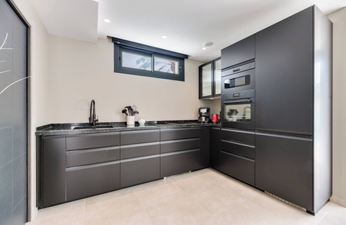 Urbanizacion Marbessa Villa | Villa Marbesa White Pearl