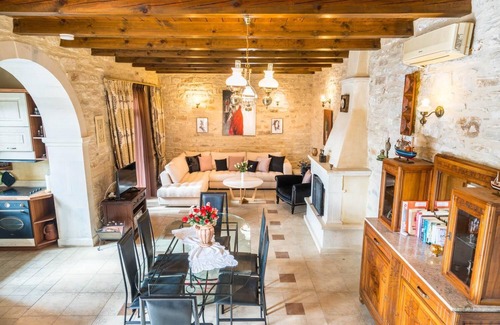 Asteri Villa | Villa Marcos Chara - Five Bedroom Villa, Sleeps 11