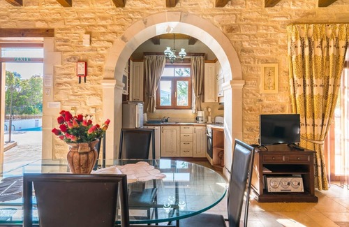 Asteri Villa | Villa Marcos Chara - Five Bedroom Villa, Sleeps 11