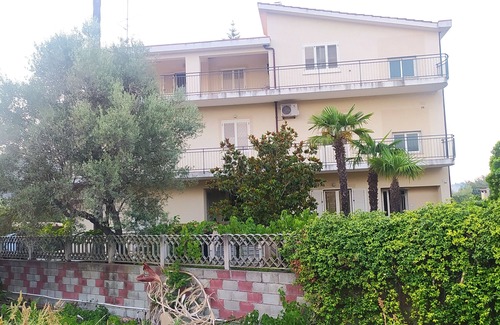 Bovalino Villa | VILLA MARIA - Elegant attic in country villa 2km sea