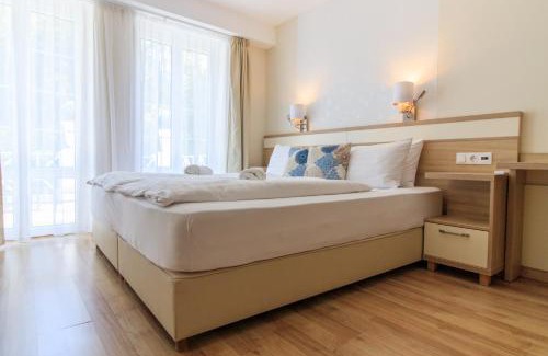 Siofok Aranypart Bed & Breakfast | Villa Marina Inn