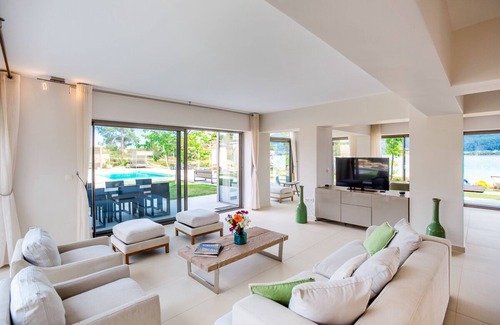 Sithonia Villa | Villa Mastika - Three Bedroom Villa, Sleeps 6