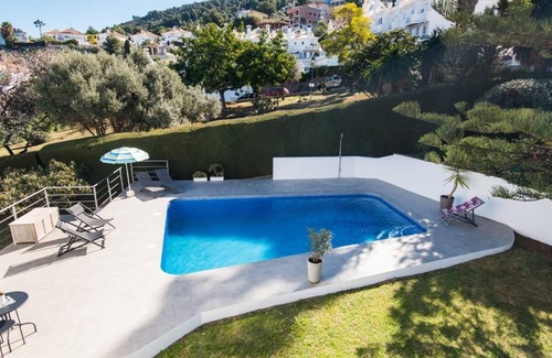 Alhaurin de la Torre Villa | Villa Mediterranea with Private Pool, Andalusian style home