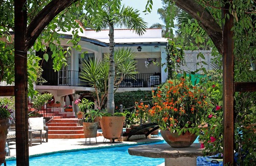 Cuernavaca Villa | Villa Mediterranea - Vita 'E Bella Al Aire Fresco!