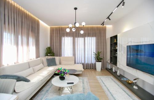 Orikum Villa | Villa Meminaj