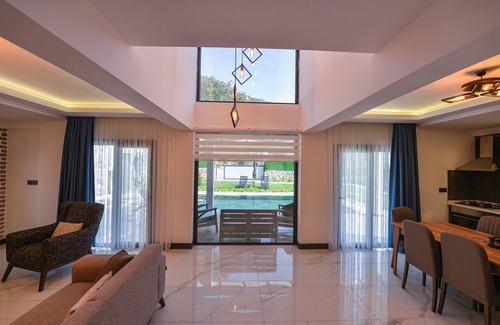 Oludeniz Villa | VILLA MEYSA 4-bedroom Fethiye