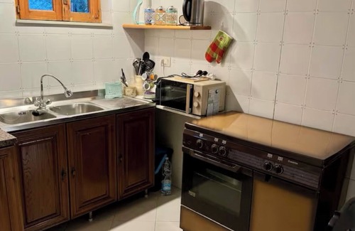 Carini Villa | Villa Mia Carini, 150 meters from the sea and 5 km airport, beautiful vintage villa