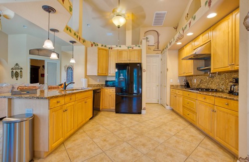 Pelican Villa | VILLA MIRACLE – HEATED POOL & SPA | BOAT RENTAL + TOURS VOUCHER INCL.