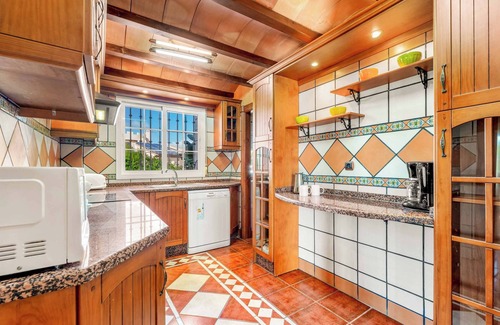 El Faro Villa | Villa Mirador Faro - Seven Bedroom Villa, Sleeps 14