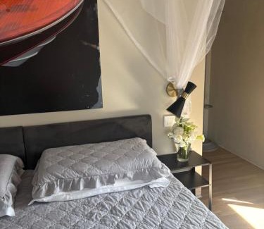 Como Villa | Villa Miranda & boat