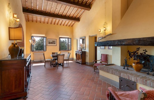 Peccioli Villa | Villa Montefalconi 11, Emma Villas
