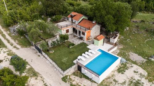 Zavala Villa | Villa Mramor