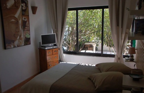 La Bouilladisse Bed & Breakfast | Villa Nara Chambre d'hotes