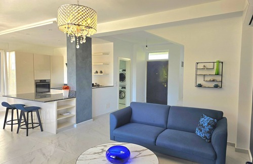 Ishem Villa | Villa near Gjiri Lalzit Beach with Pool