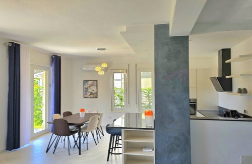 Ishem Villa | Villa near Gjiri Lalzit Beach with Pool
