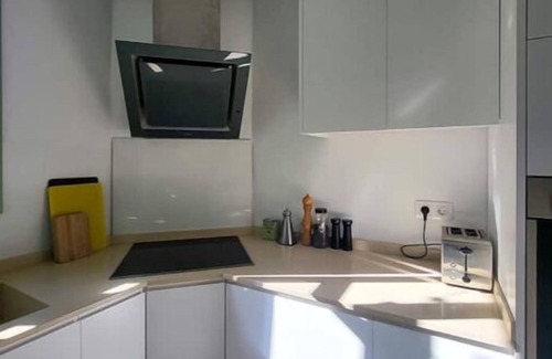 Maroulas Villa | Villa Neuve 2ch/2sdb Dans Village Classé
